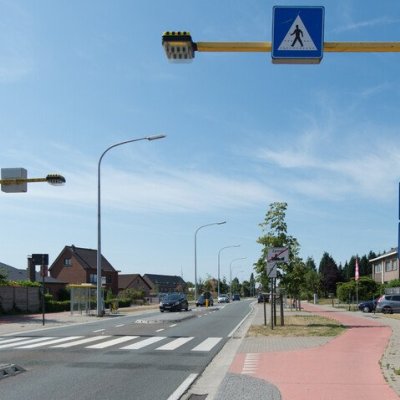 verlichting boven zebrapad