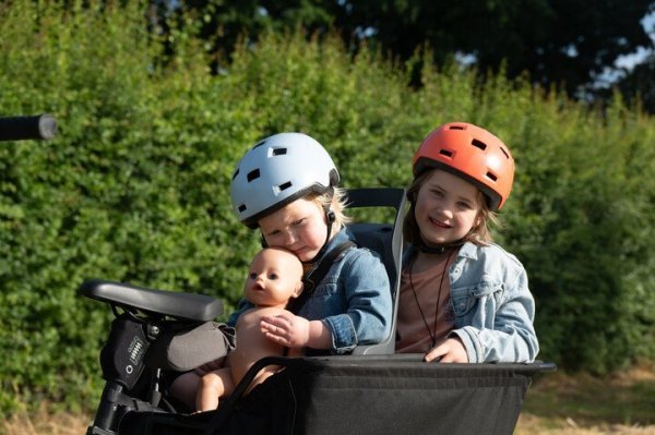 kinderen op longtailfiets